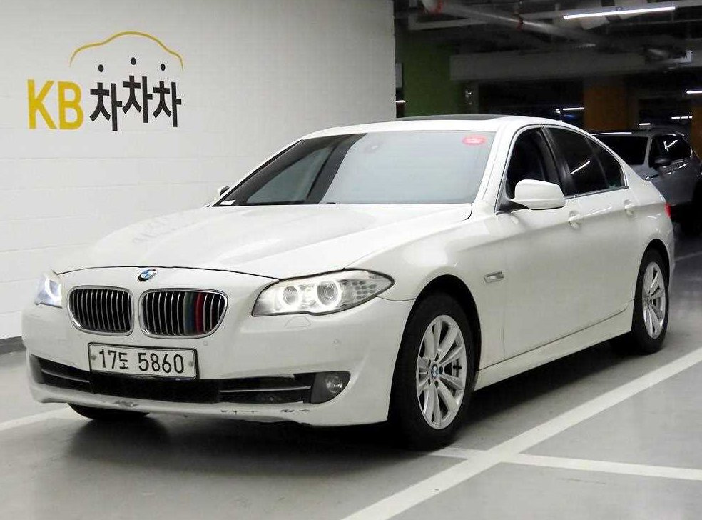 BMW 5시리즈 520d 사진 2