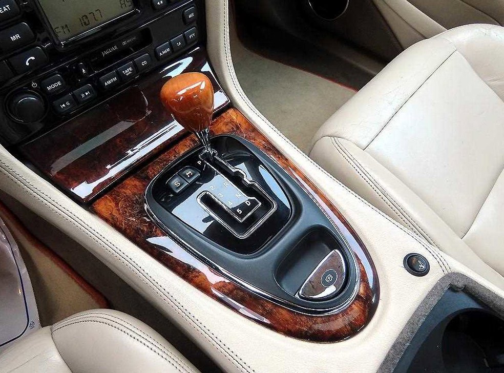 재규어 XJ 4.2 사진 10