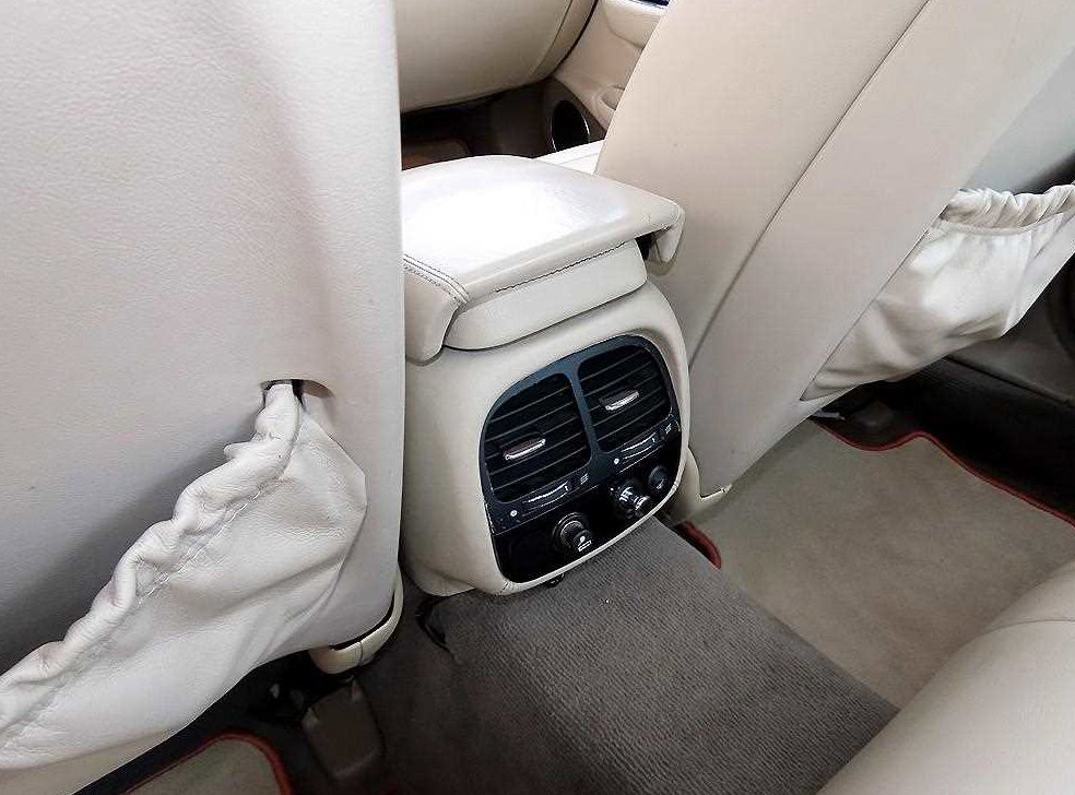 재규어 XJ 4.2 사진 15
