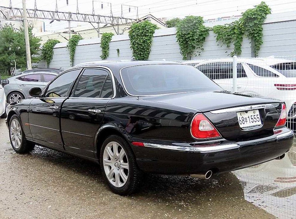 재규어 XJ 4.2 사진 3