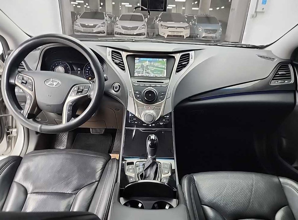 현대 그랜저 LPG HG300 이그젝큐티브 사진 7