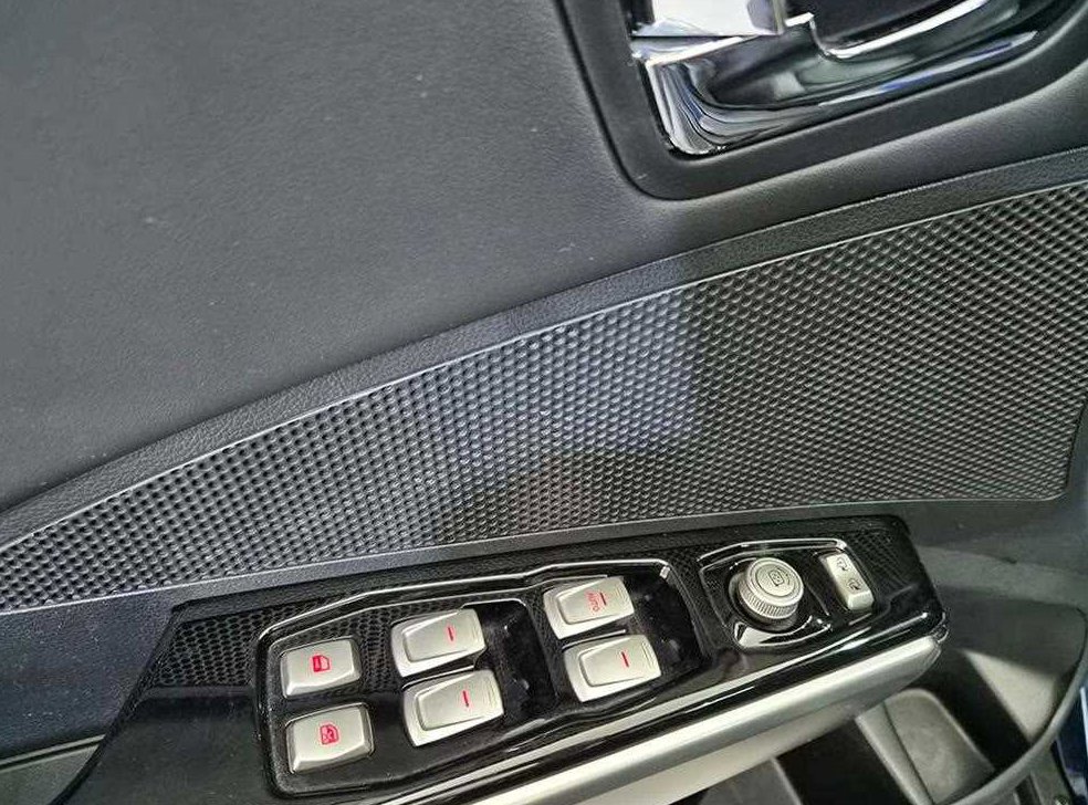 KG모빌리티(쌍용)  티볼리 가솔린 2WD 1.6 VX 사진 11