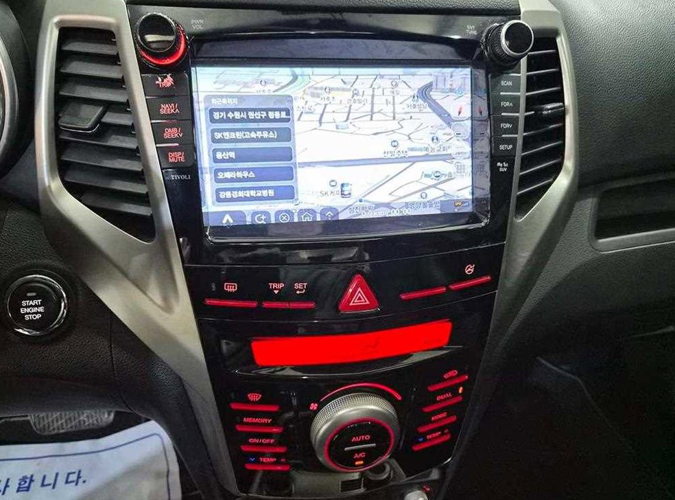 KG모빌리티(쌍용)  티볼리 가솔린 2WD 1.6 VX 사진 16