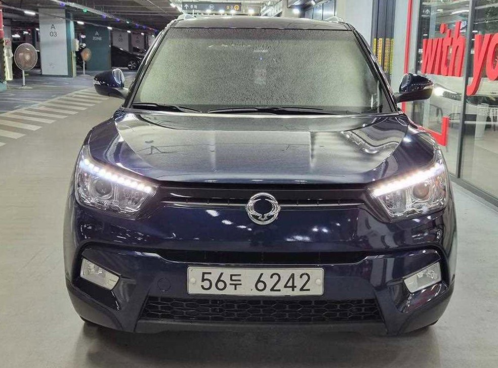 KG모빌리티(쌍용)  티볼리 가솔린 2WD 1.6 VX 사진 2