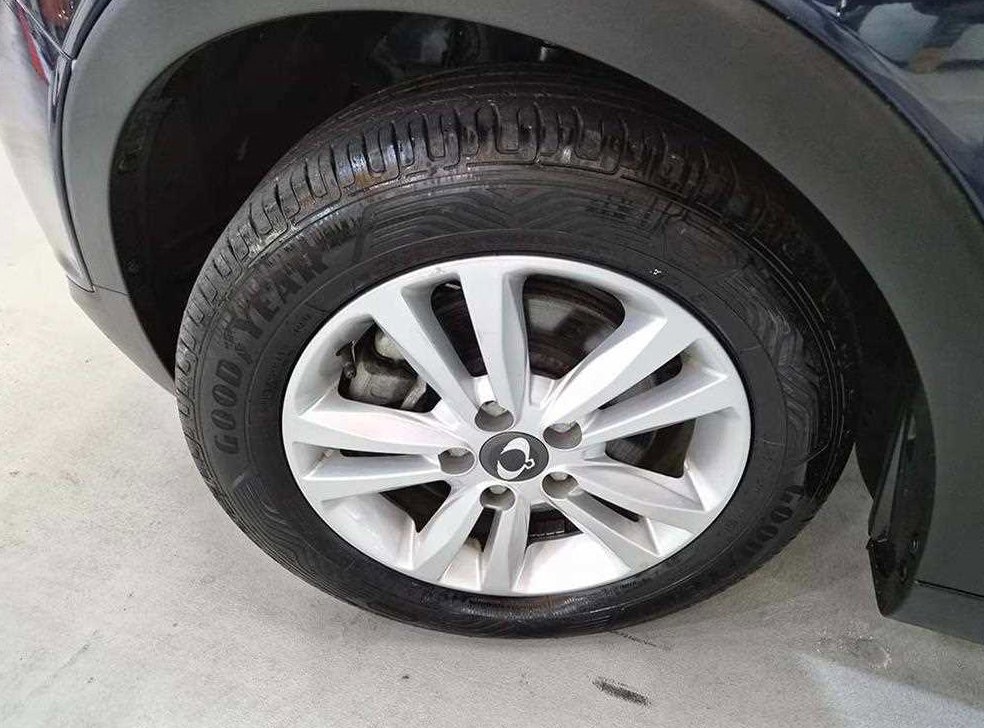 KG모빌리티(쌍용)  티볼리 가솔린 2WD 1.6 VX 사진 20