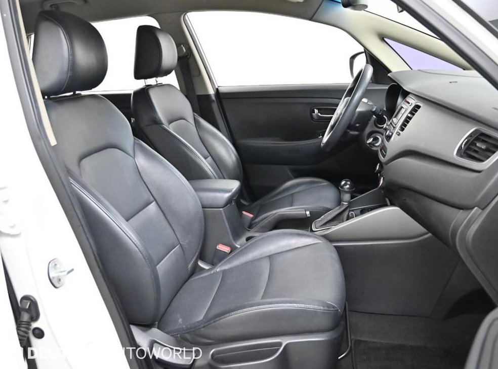 기아 카렌스 1.7 VGT 럭셔리 사진 10
