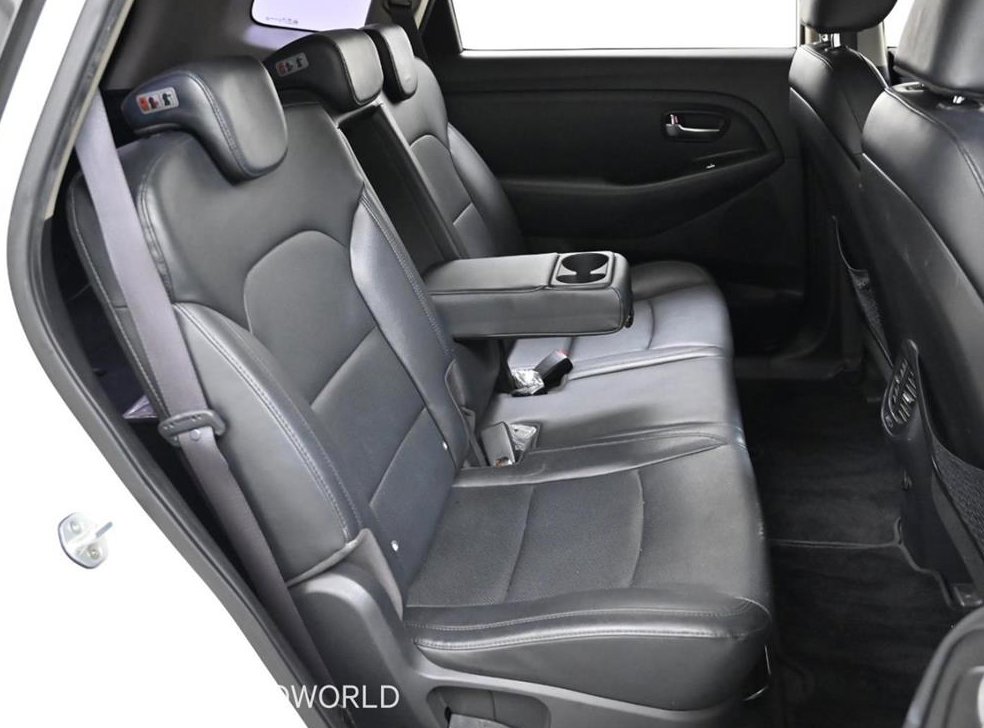 기아 카렌스 1.7 VGT 럭셔리 사진 12