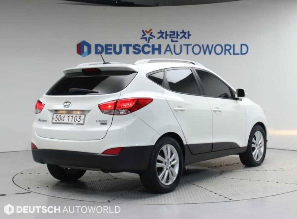 현대 투싼 2WD VGT LX20 사진 2