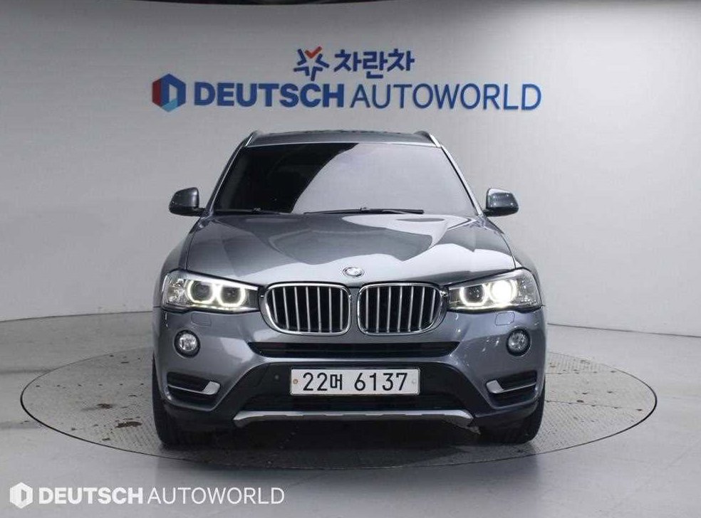 BMW X3 xDrive 20d 라이트패키지 사진 3