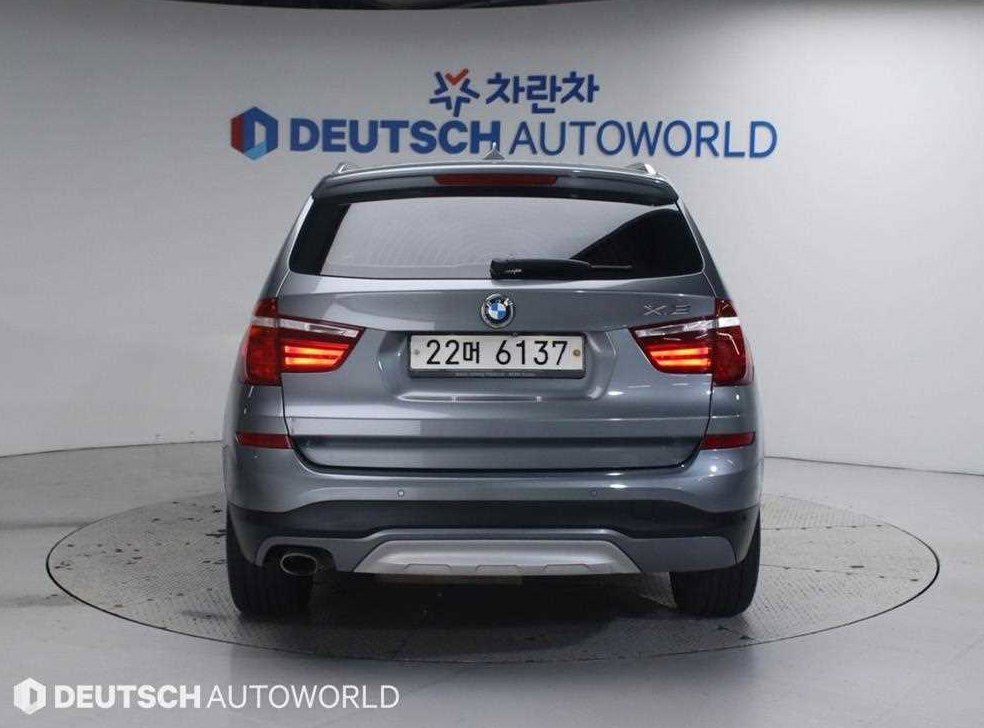 BMW X3 xDrive 20d 라이트패키지 사진 4