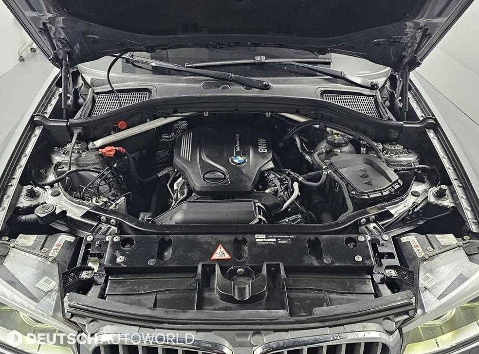 BMW X3 xDrive 20d 라이트패키지 사진 6