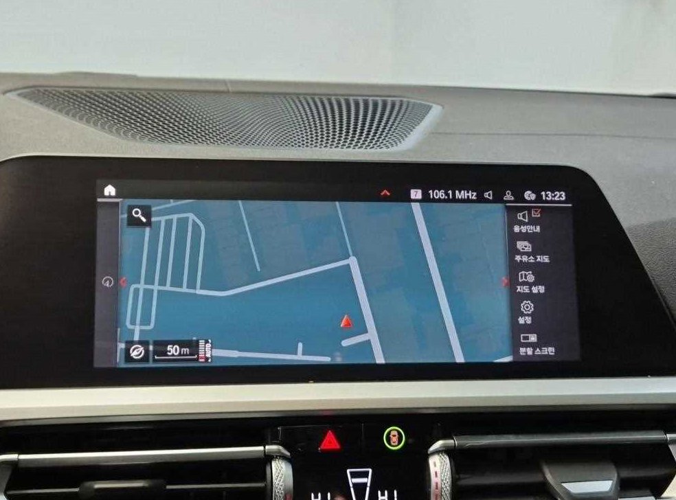 BMW 3시리즈 320i 럭셔리 사진 14