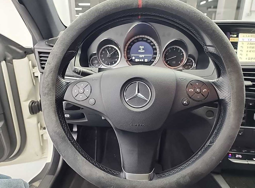 벤츠 E 클래스 E350 쿠페 사진 9