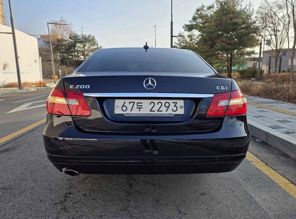 벤츠 E 클래스 E200 CGI 사진 4