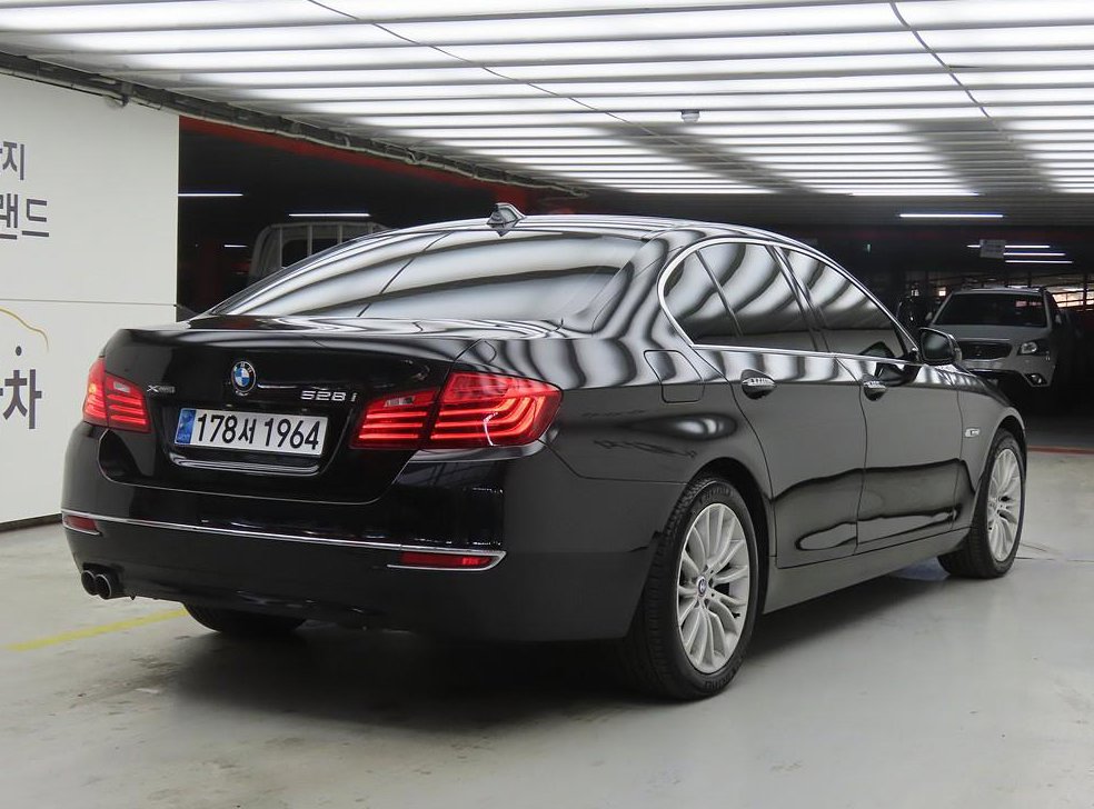 BMW 5시리즈 528i xDrive 럭셔리 사진 4