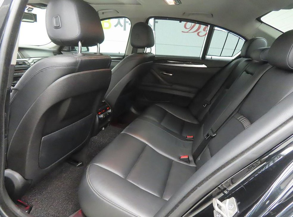 BMW 5시리즈 528i xDrive 럭셔리 사진 6