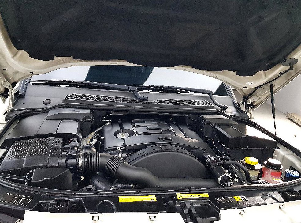 랜드로버 디스커버리 3.0 SDV6 SE 사진 6