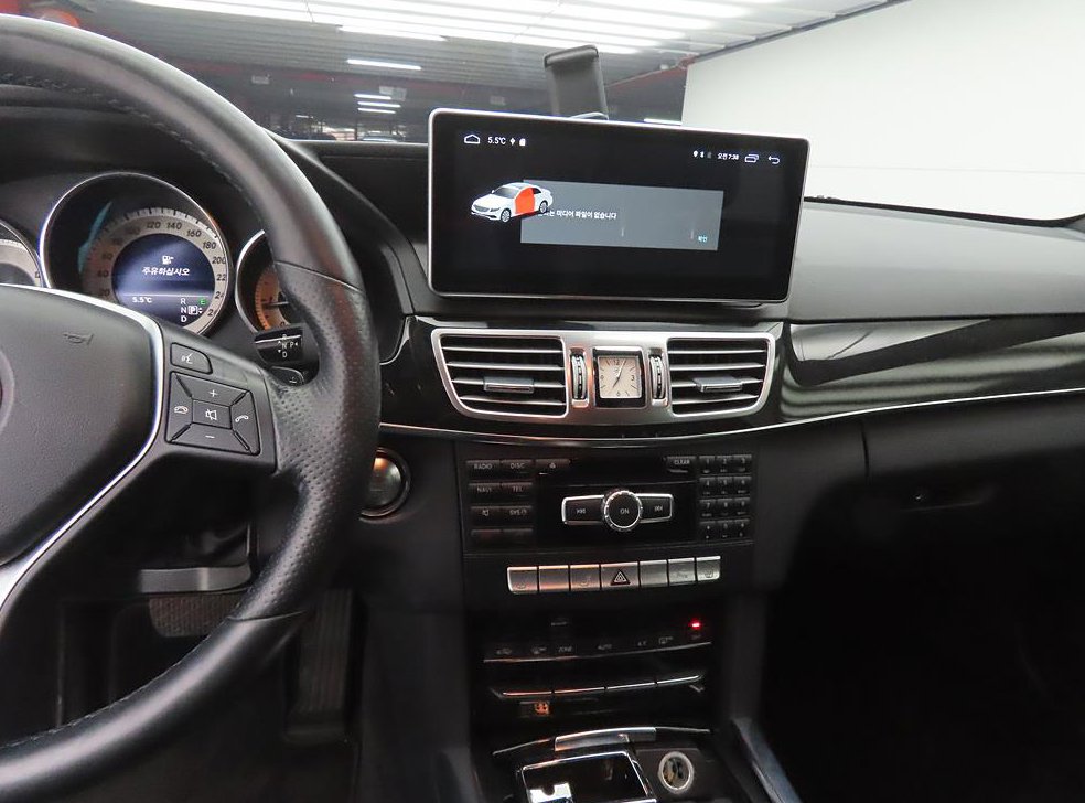 벤츠 E 클래스 E220 CDI 아방가르드 사진 10