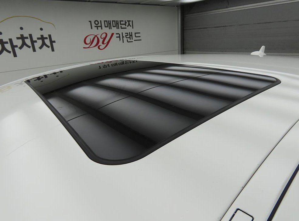 벤츠 E 클래스 E220 CDI 아방가르드 사진 15