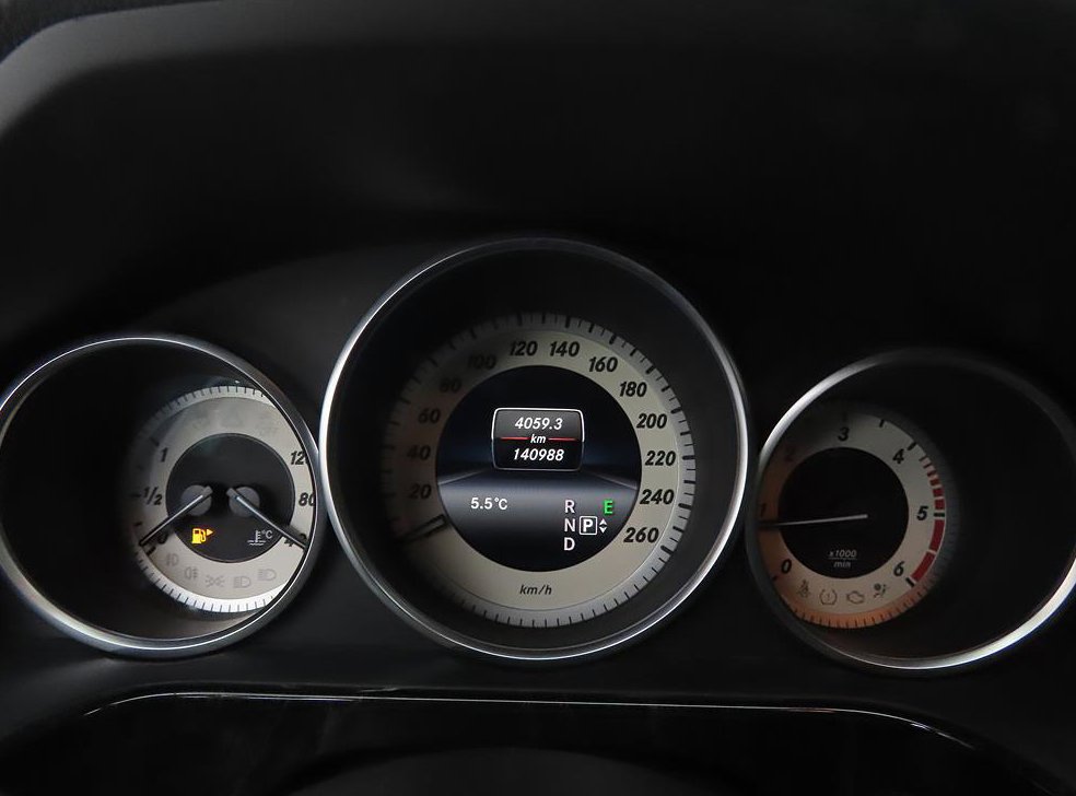 벤츠 E 클래스 E220 CDI 아방가르드 사진 9