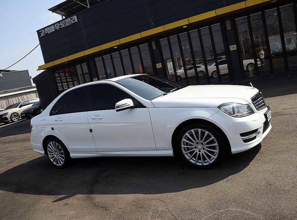 벤츠 C 클래스 C200 CGI 사진 20