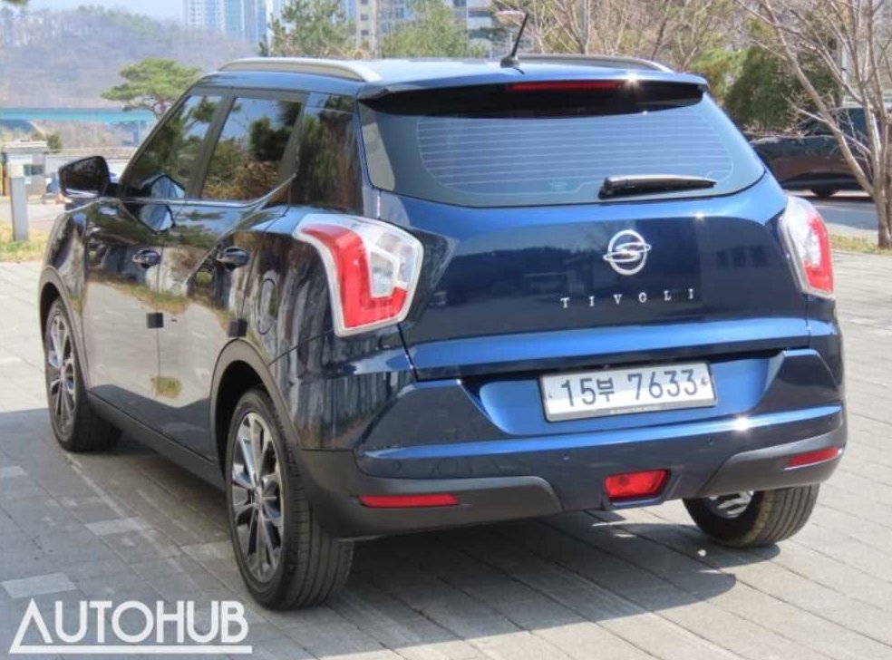 KG모빌리티(쌍용)  티볼리 2WD 가솔린 VX 사진 4