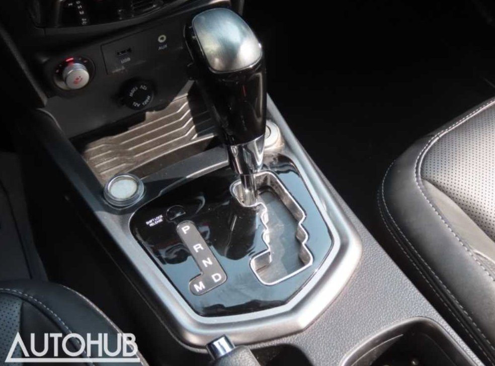 KG모빌리티(쌍용)  티볼리 2WD 가솔린 VX 사진 7