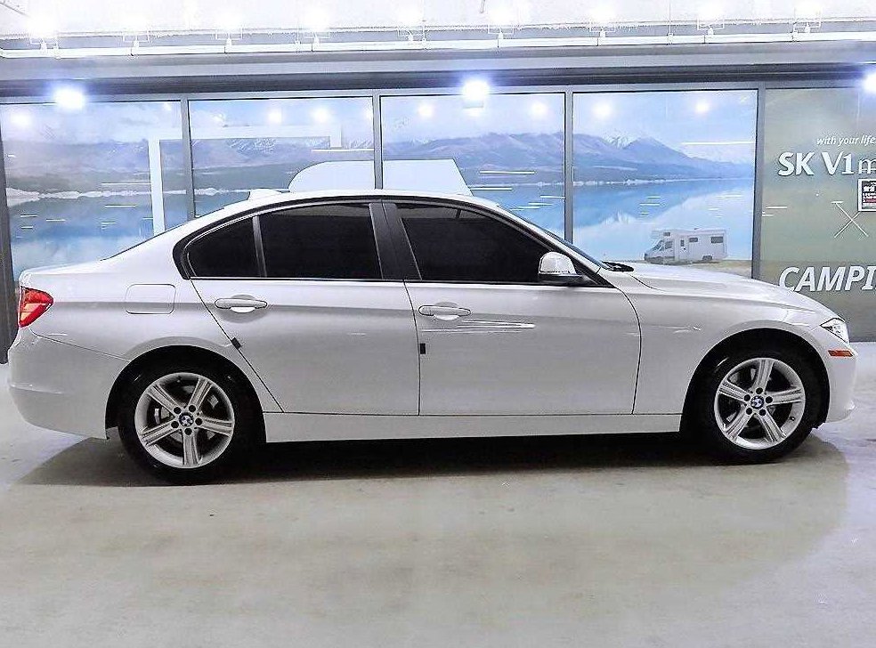 BMW 3시리즈 320d 사진 3