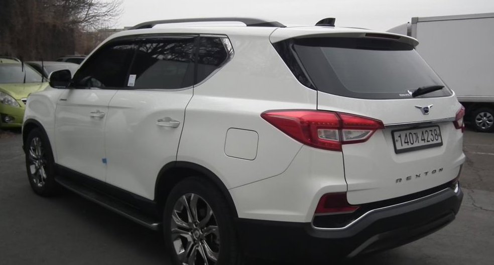KG모빌리티(쌍용)  렉스턴 디젤 2.2 4WD 사진 3