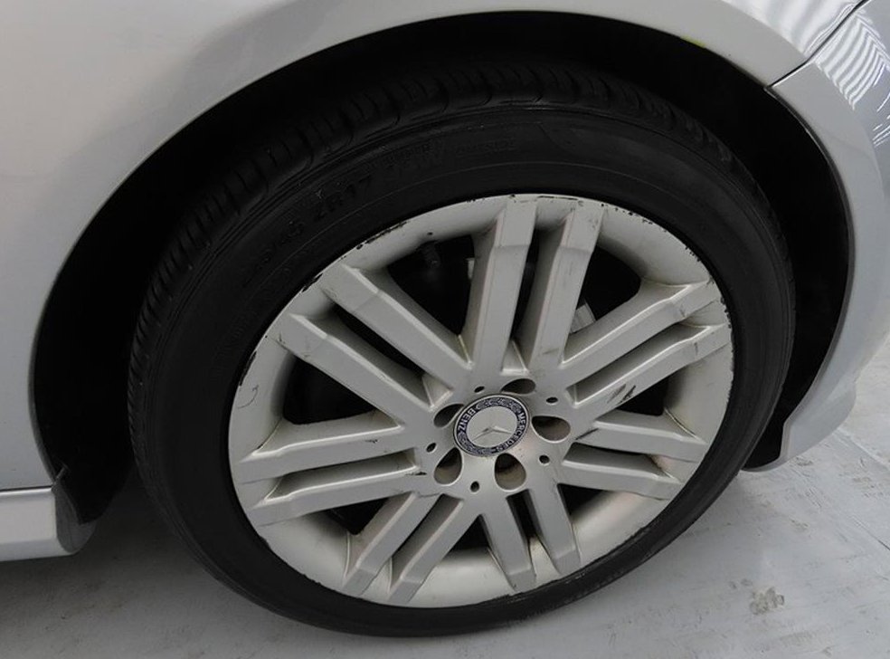 벤츠 C 클래스 C250 아방가르드 사진 20