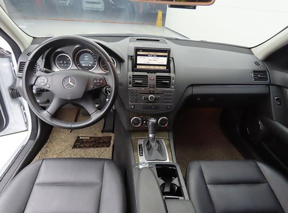 벤츠 C 클래스 C250 아방가르드 사진 7