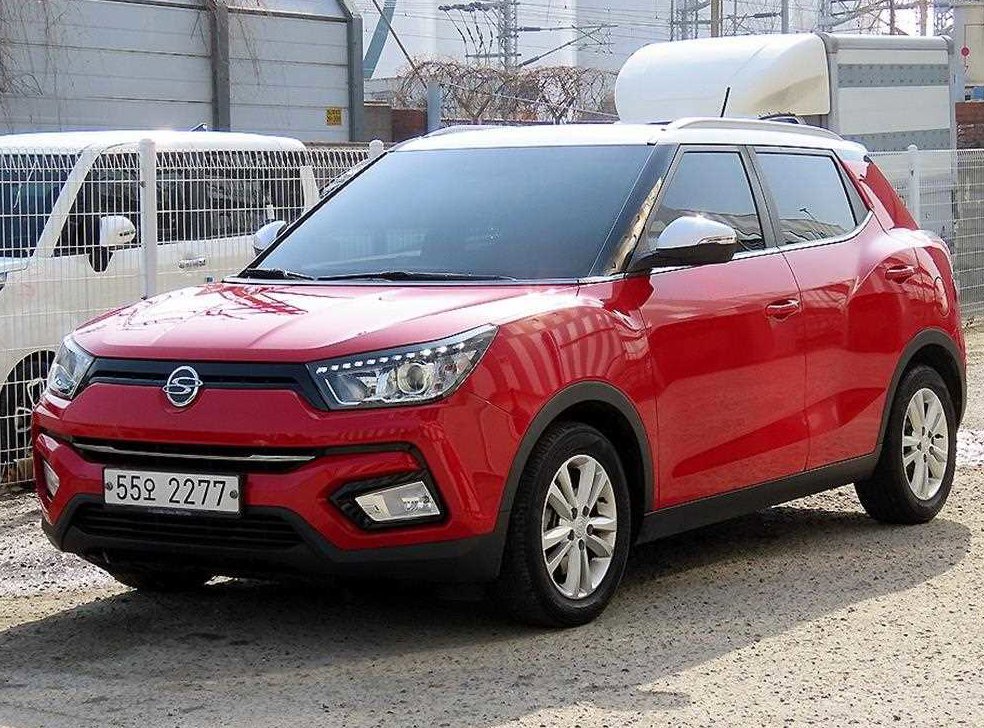 KG모빌리티(쌍용)  티볼리 2WD 가솔린 VX 사진 2