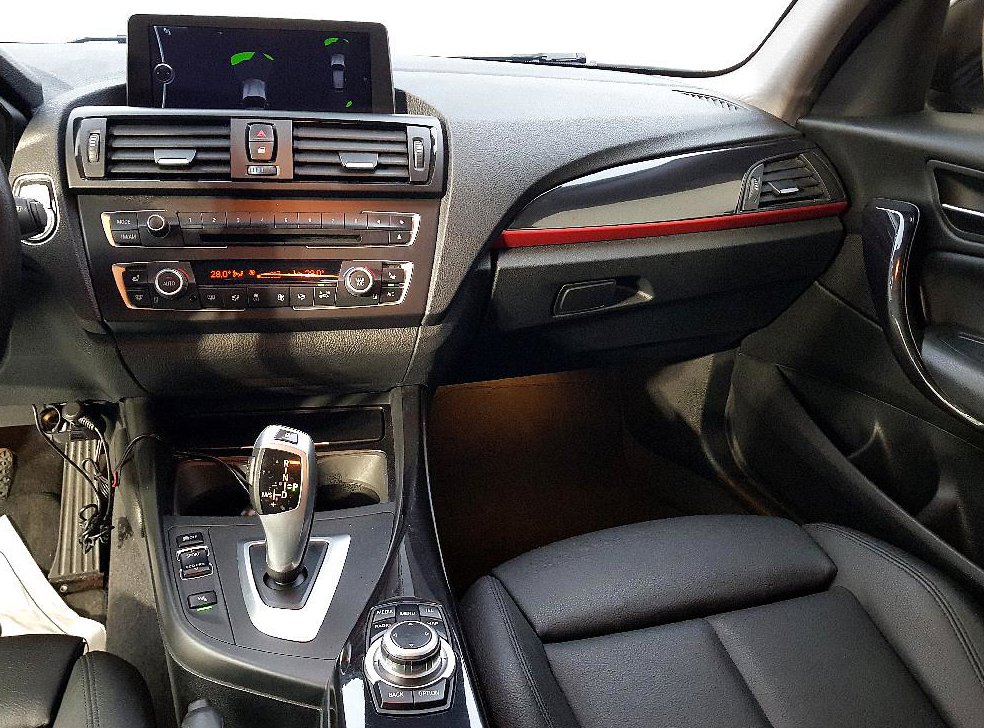 BMW 1시리즈 120d 스포츠 팩 1 사진 10