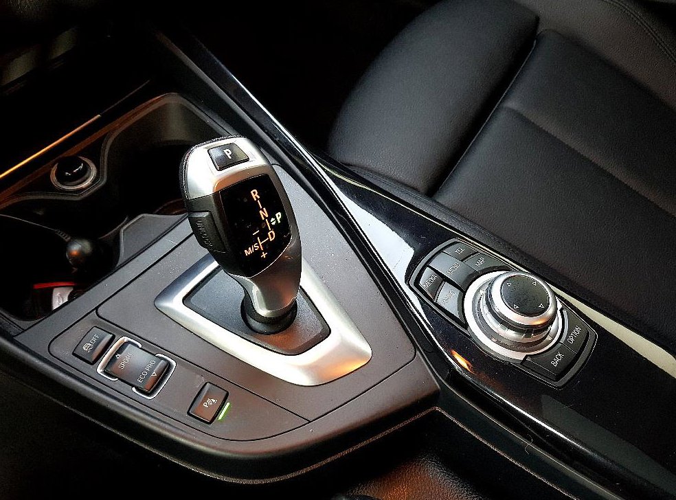 BMW 1시리즈 120d 스포츠 팩 1 사진 13