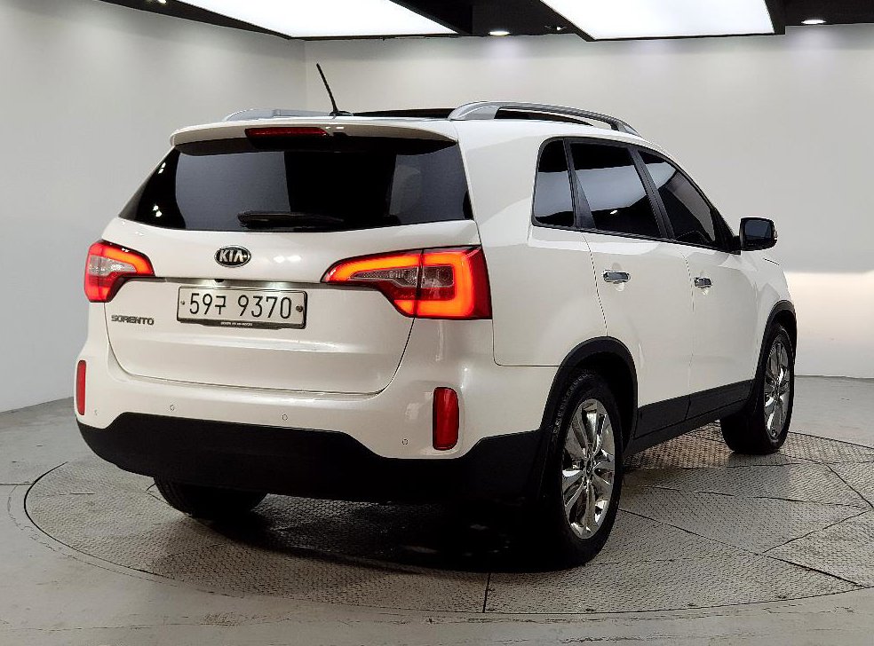 기아 쏘렌토 2WD 2.0 리미티드 사진 3