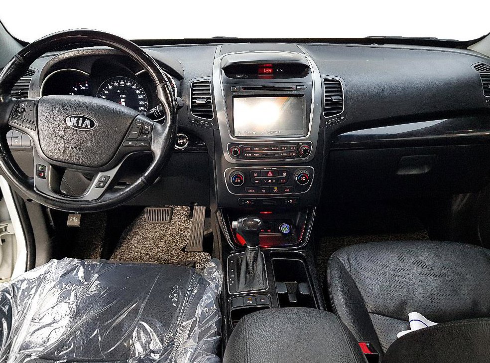 기아 쏘렌토 2WD 2.0 리미티드 사진 9