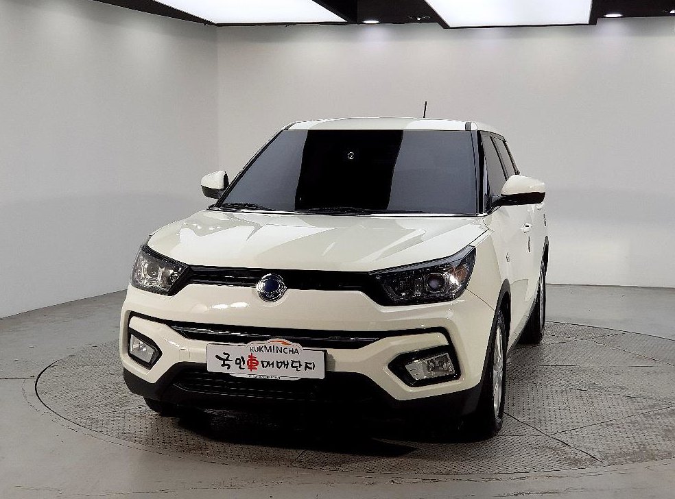 KG모빌리티(쌍용)  티볼리 2WD 가솔린 TX 사진 2