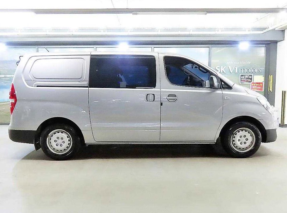 현대 스타렉스 5인승 사진 3