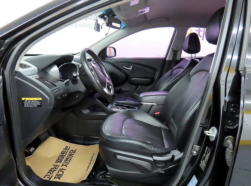 현대 투싼 2WD VGT LX20 사진 5