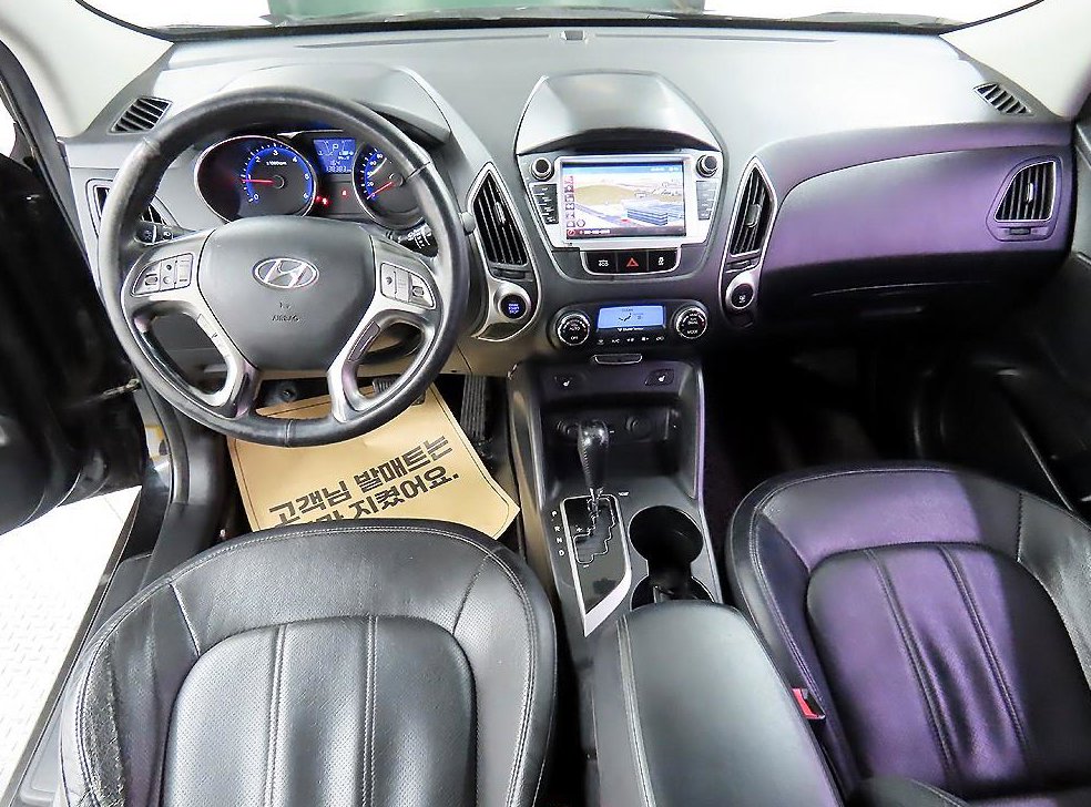 현대 투싼 2WD VGT LX20 사진 7