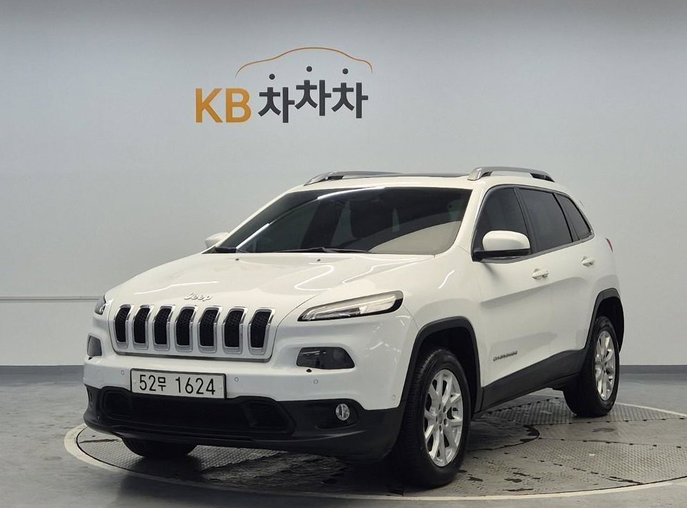 지프 체로키 2.4 론지튜드 AWD 사진 2