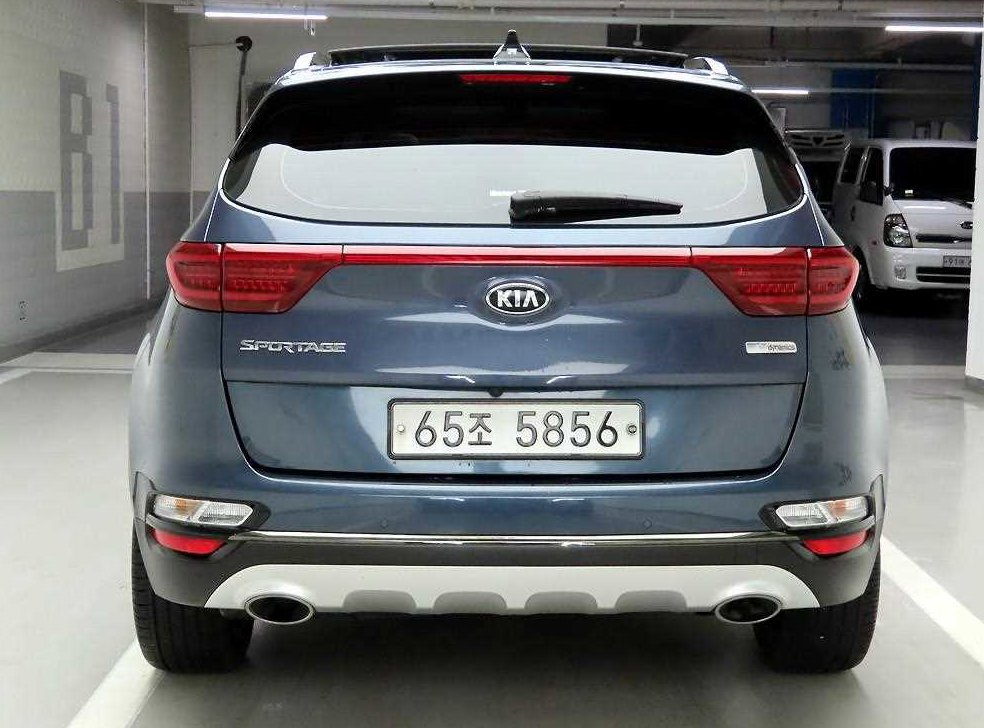 기아 스포티지 2.0 디젤 2WD 사진 3