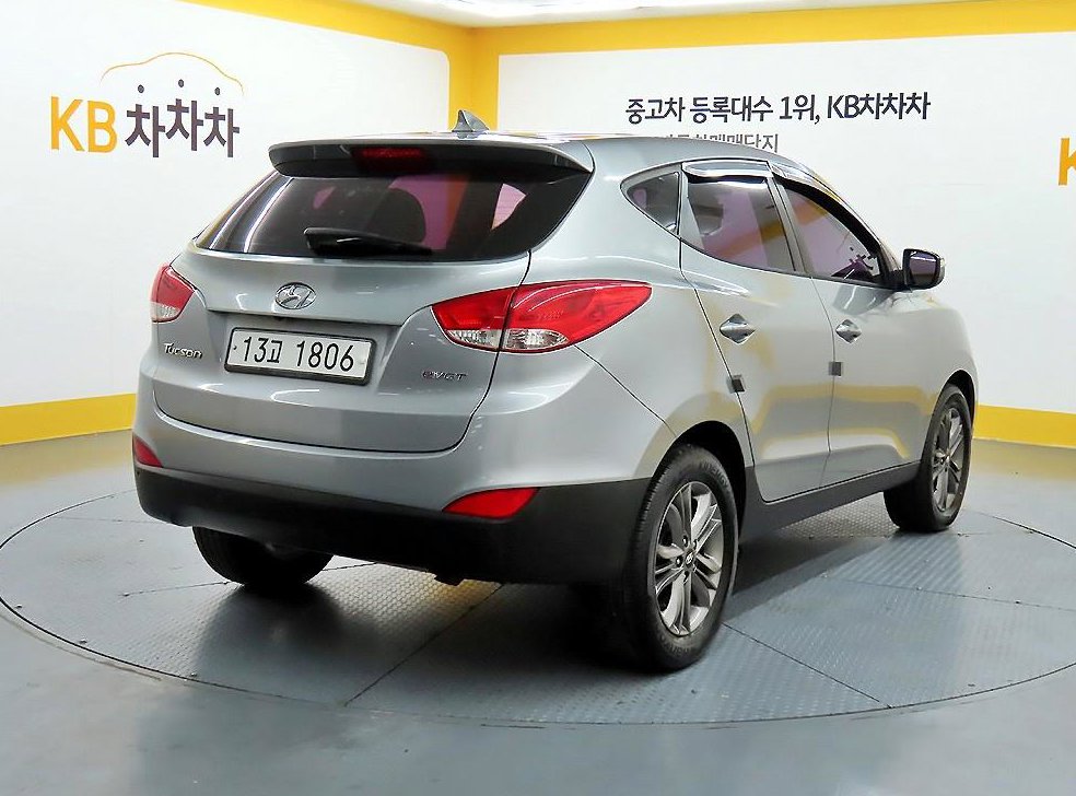 현대 투싼 디젤(E-VGT)2WD 사진 4