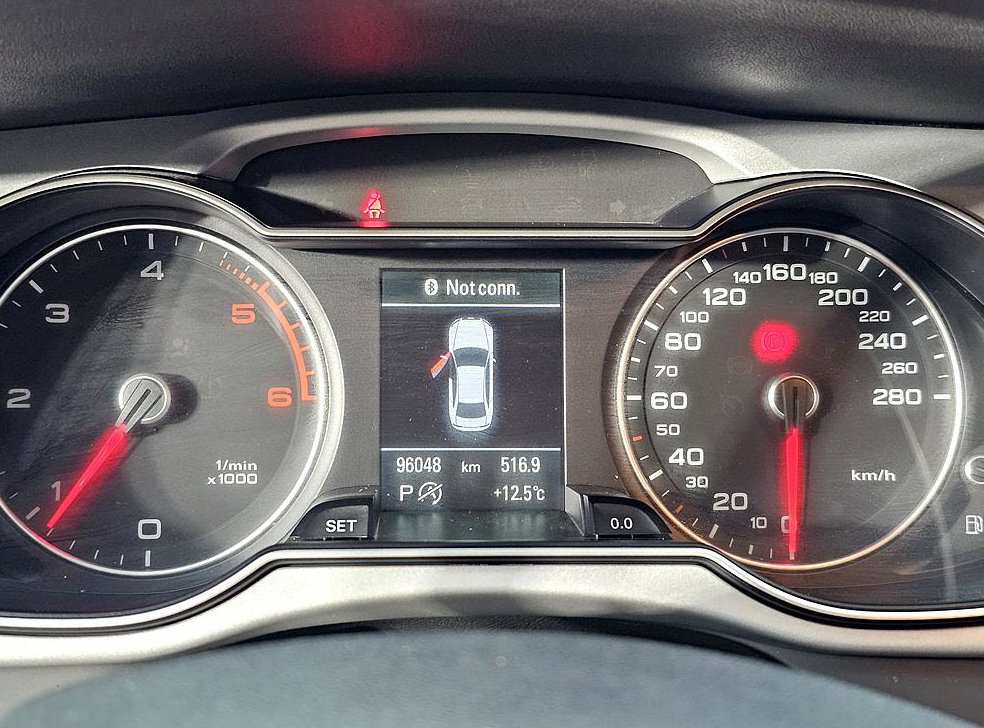아우디 A4 30 TDI 사진 7