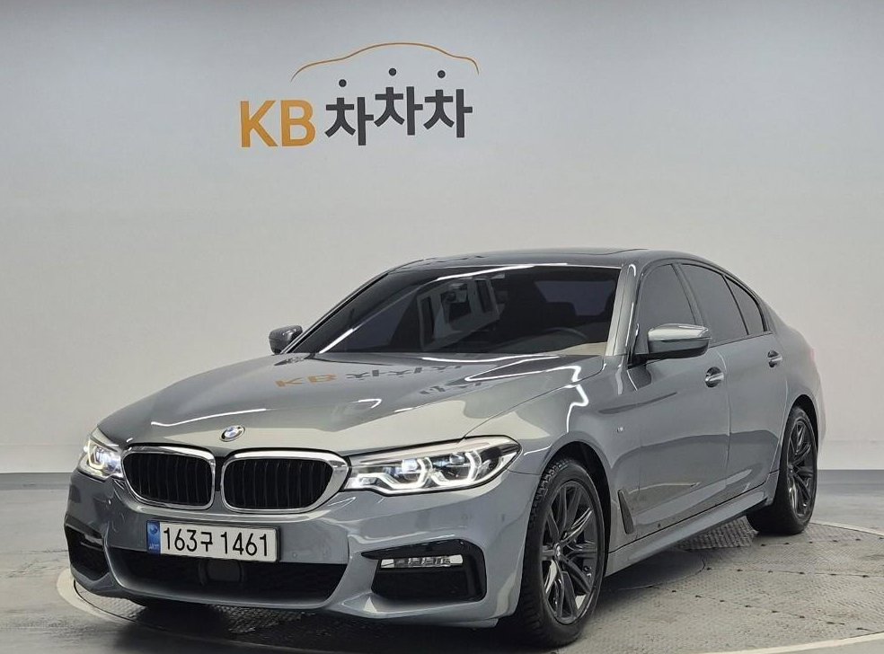 BMW 5시리즈 530i M 스포츠 사진 2