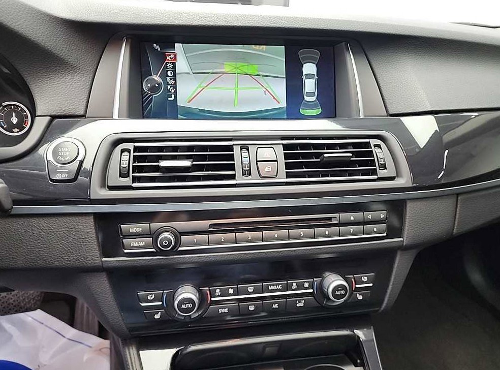 BMW 5시리즈 520d 사진 10