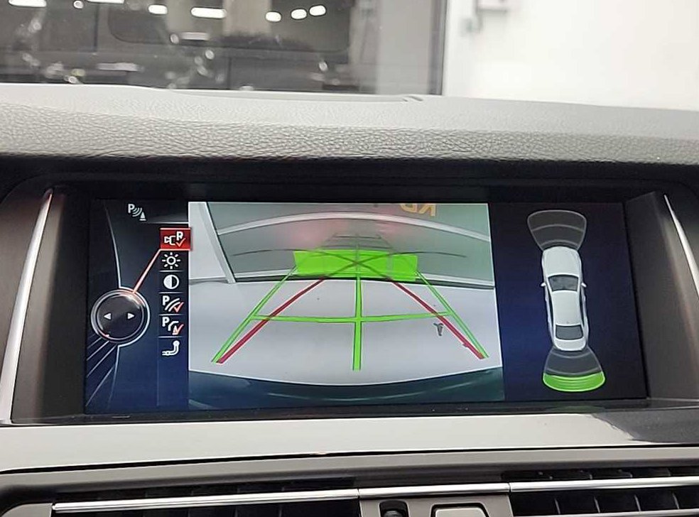 BMW 5시리즈 520d 사진 16