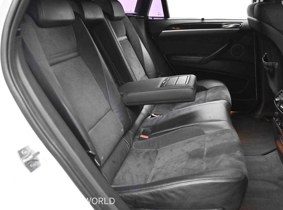 BMW X6 xDrive 40d 사진 12
