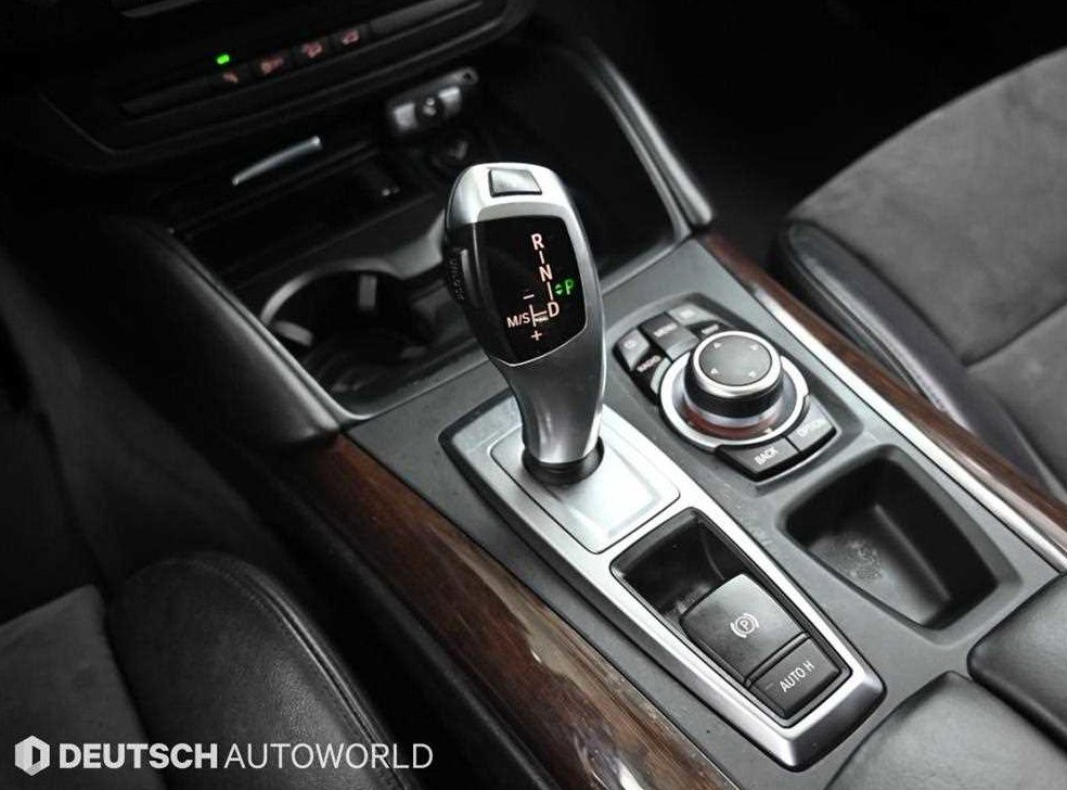BMW X6 xDrive 40d 사진 9