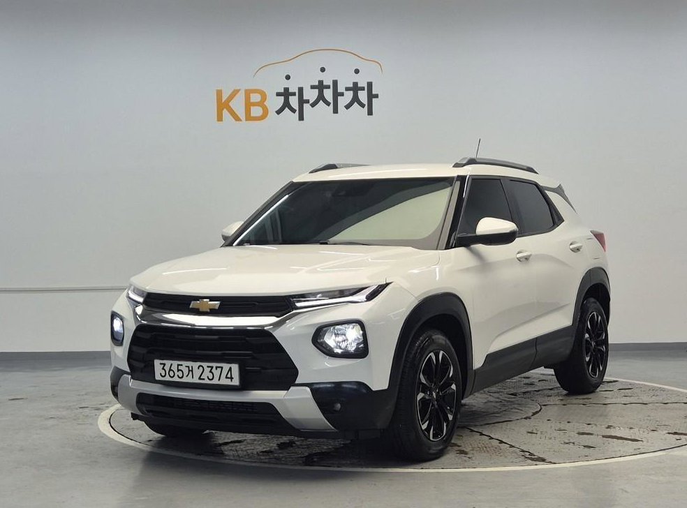 쉐보레 트레일블레이저 2WD 1.3 터보 가솔린 프리미어 사진 2